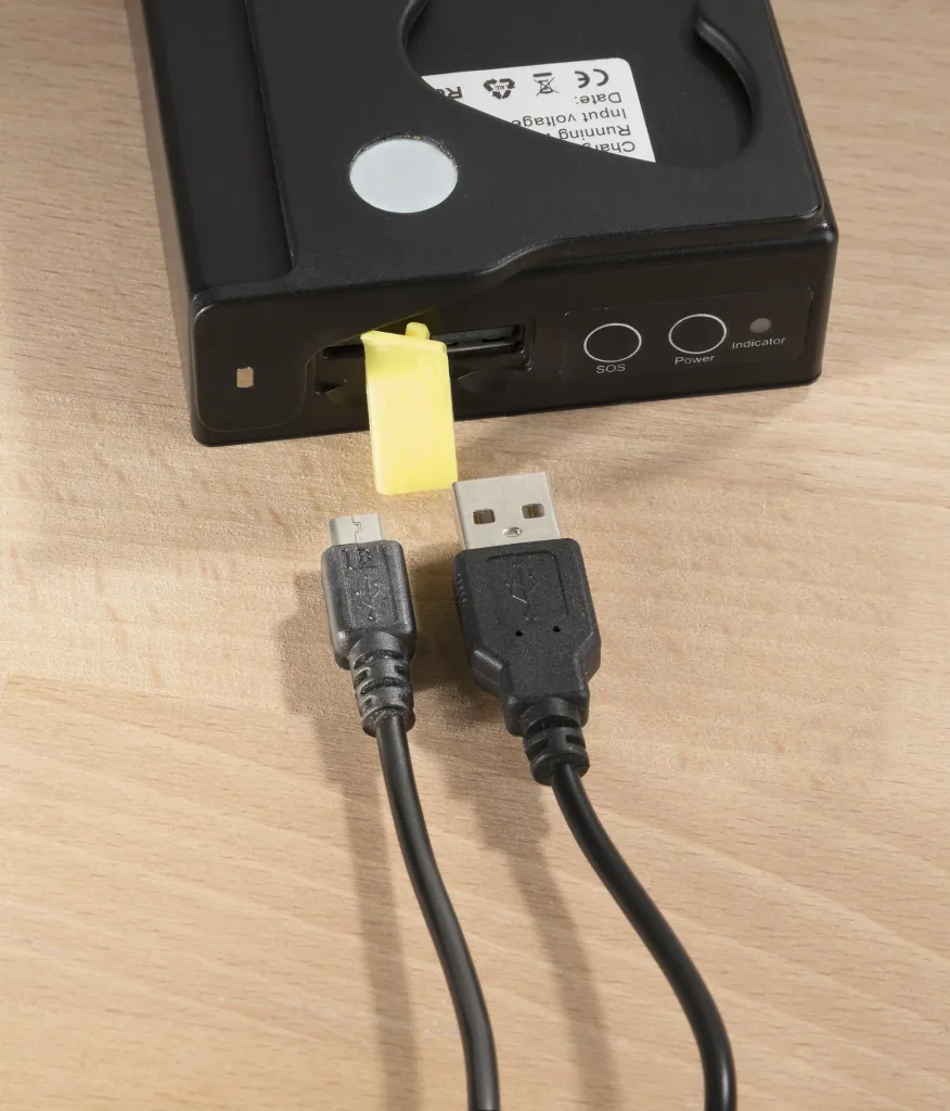 LED Akku Fluter mit Powerbank