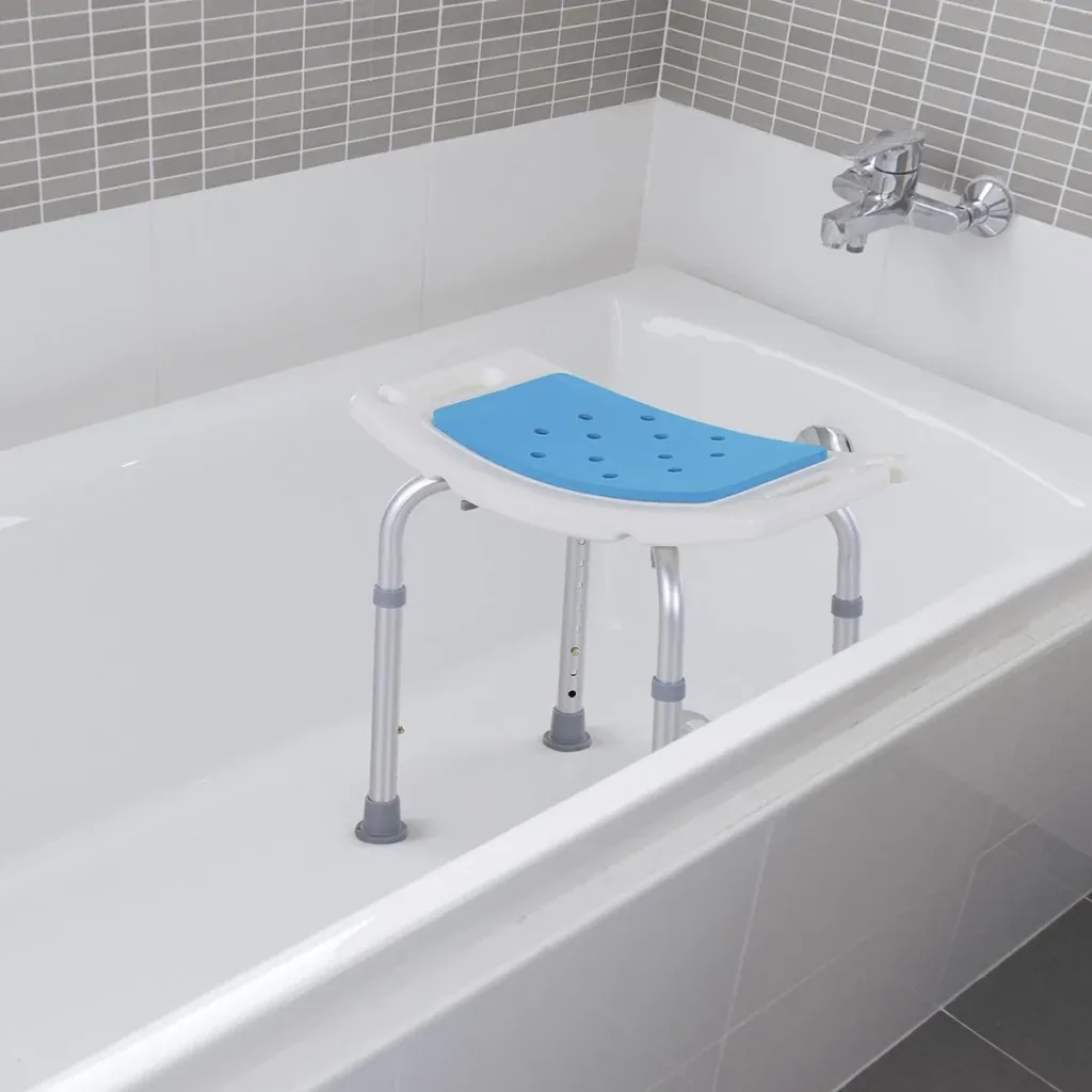 Duschstuhl Badehocker 6-stufig einstellbar Badestuhl Duschsitz Badehilfe Aluminium-Legierung PE EVA Blau+Weiß+Silber 52