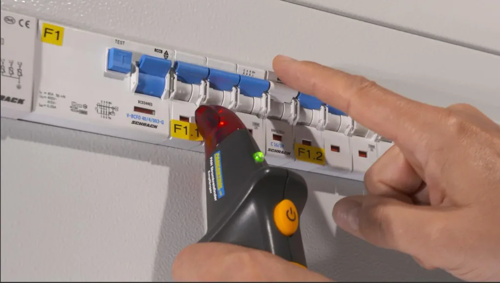 PAN elektronischer Stromkreisfinder und FI Tester
