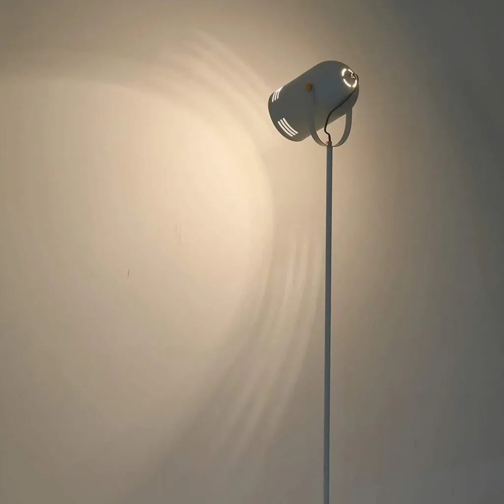 Stehlampe