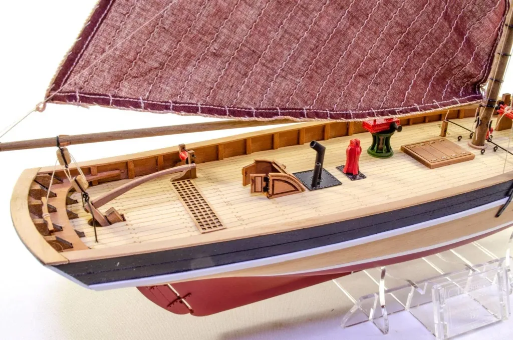 Bausatz Nisha - Brixham Mumble Bee im Maßstab 1:64