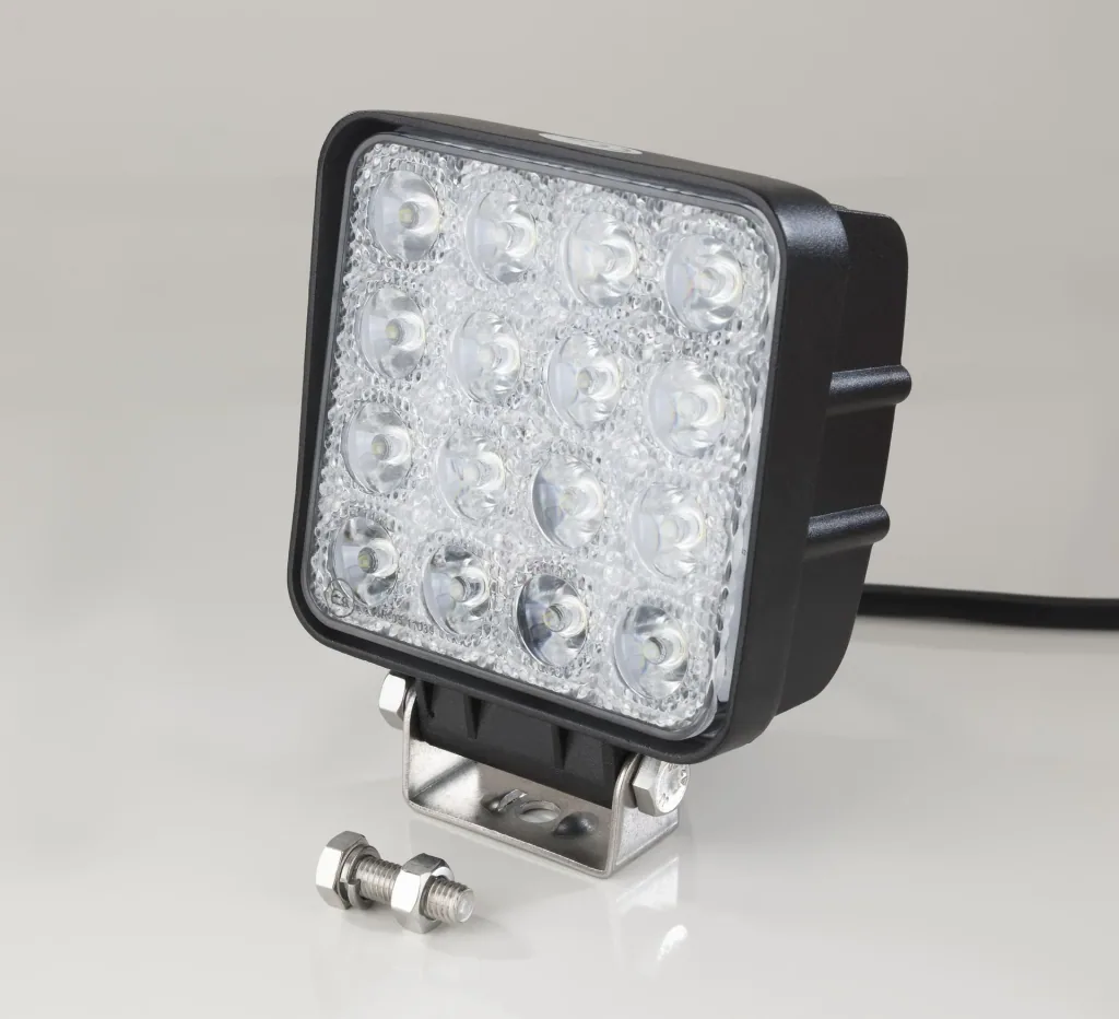 LED-Arbeitsscheinwerfer, 16 LEDs, 48 Watt im 2er Set