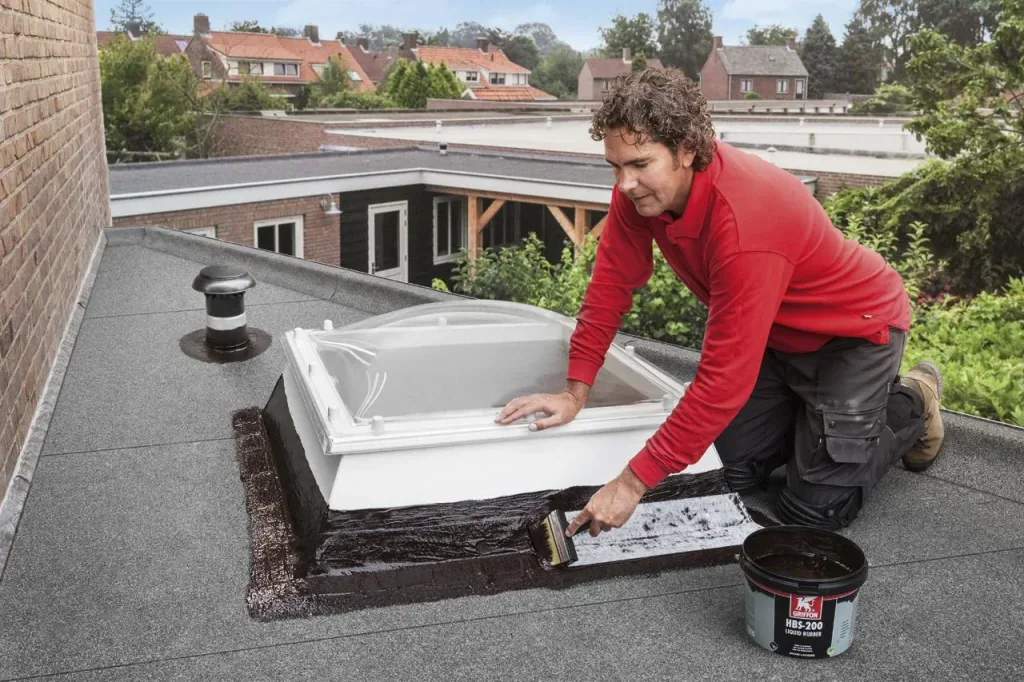 Dicht- u. Schutzanstrich, flexibler Universalanstrich, schwarz, 1 L-Eimer