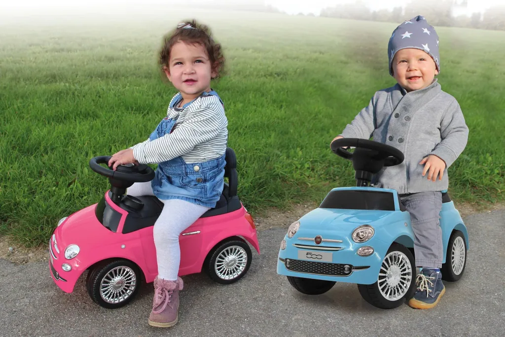 Rutscher Fiat 500 blau