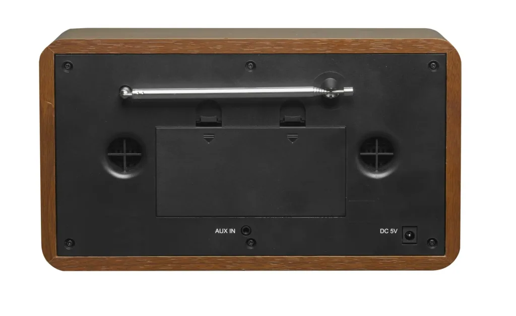 DAB+ Radio mit Weckfunktion im formschönen Holzgehäuse