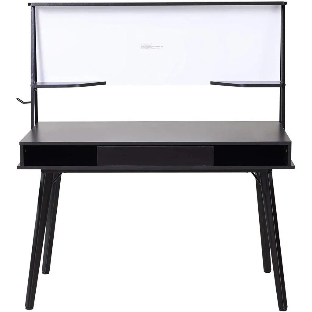 Schreibtisch mit Whiteboard