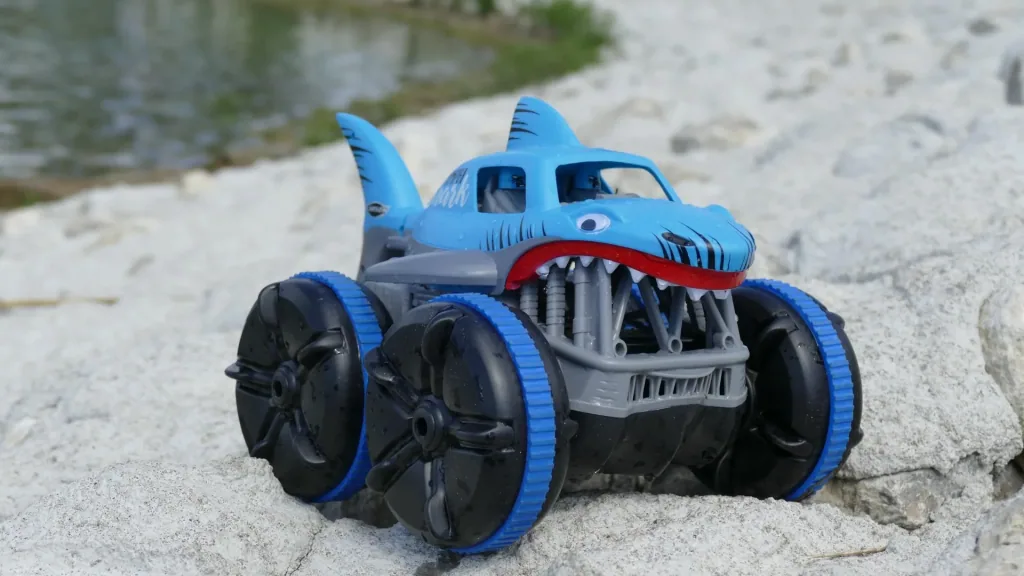 RC Fahrzeug Amphi Shark 2.4 GHz 100 % RTR