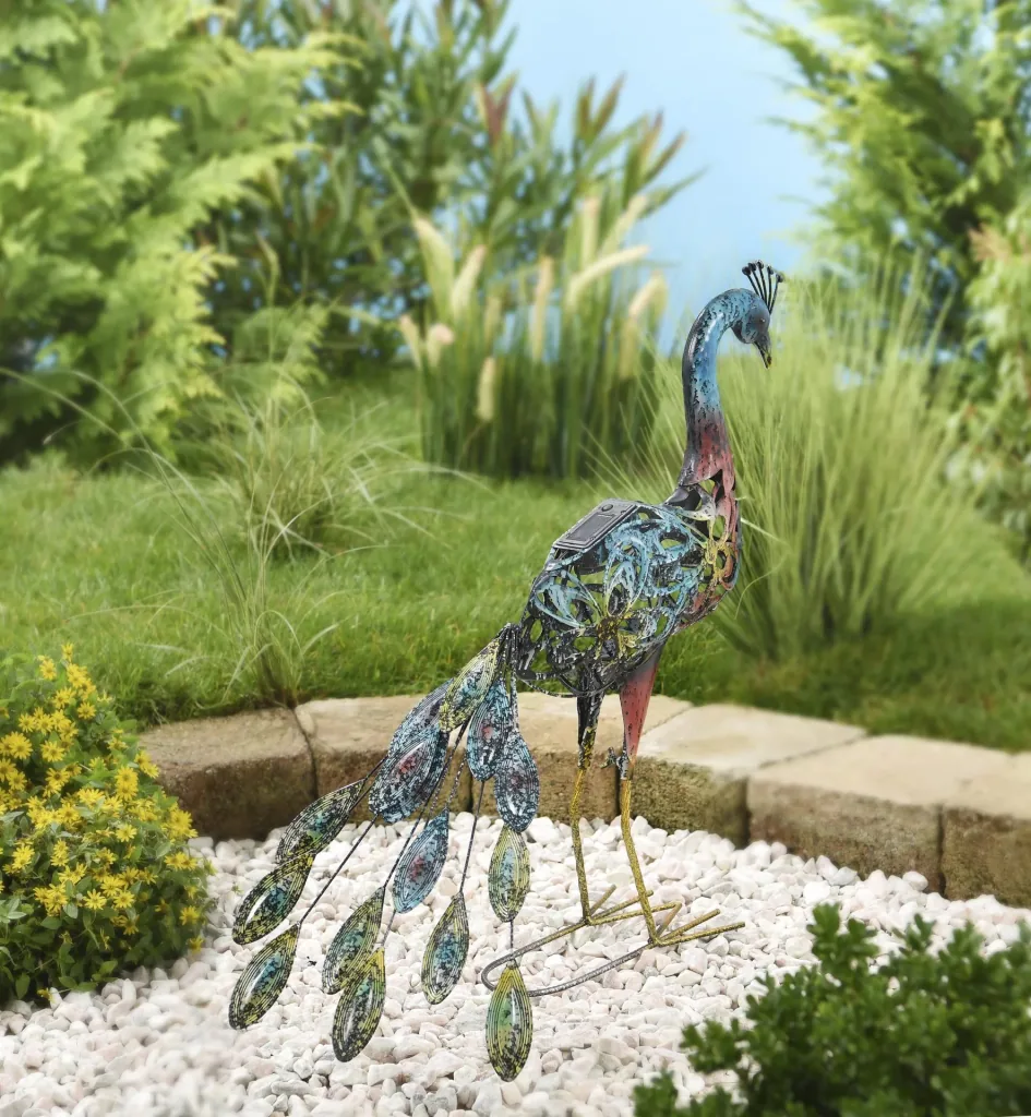 Metalldeko-Pfau Clyde mit LED - solarbetrieben