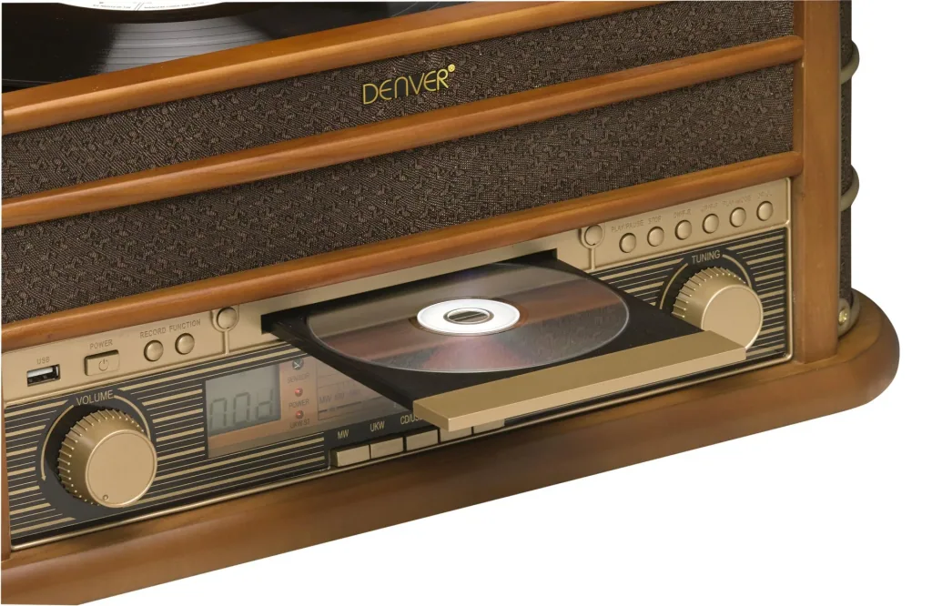Retro Plattenspieler mit USB, CD, Radio, Kassette und Lautsprechern