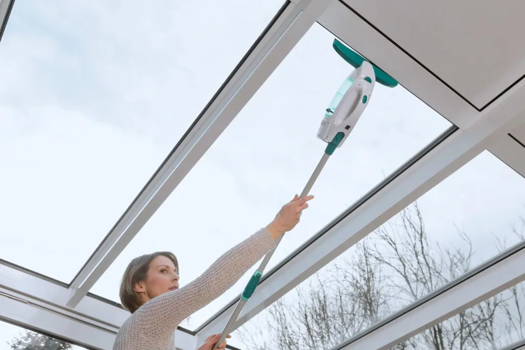 Teleskop-Stiel, mit Gelenk, 110-190 cm, zu Akku-Fenstersauger DRY & CLEAN 886966