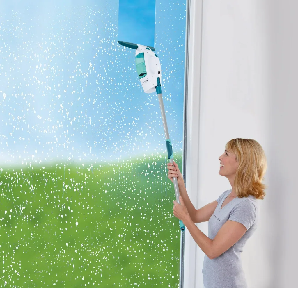 Teleskop-Stiel, mit Gelenk, 110-190 cm, zu Akku-Fenstersauger DRY & CLEAN 886966