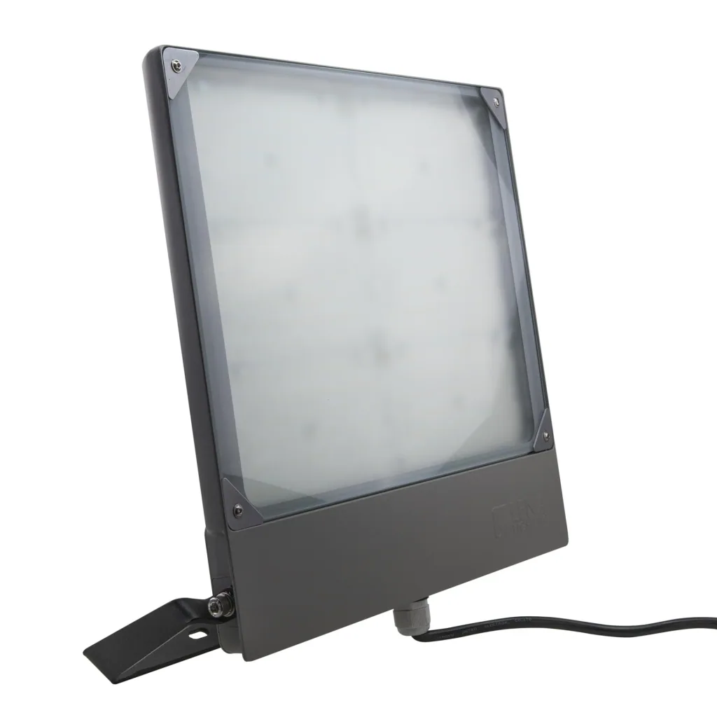 LED Flutlichtstrahler Quest 144W, 4000K, 17300lm, IP66