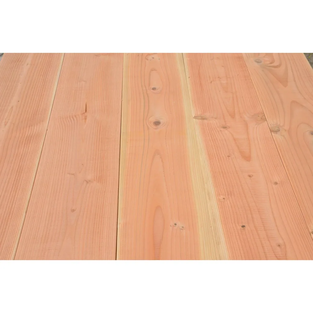 Robuster Tisch aus Douglasie mit breiten Blockbeinen 150/100 cm