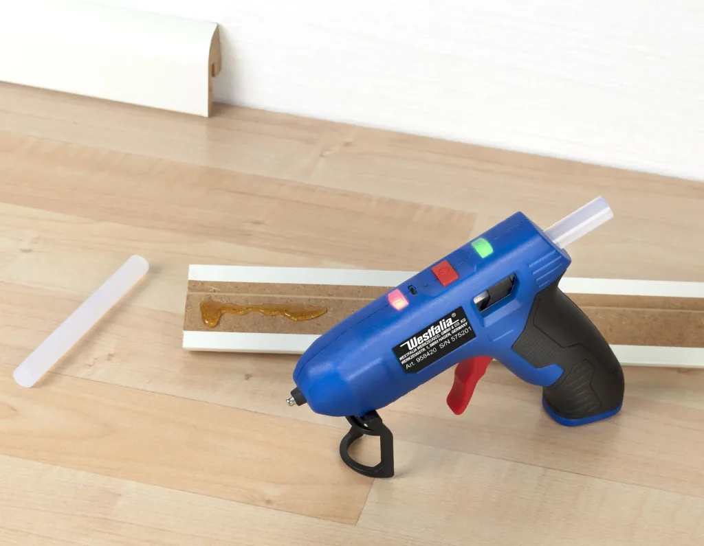 Heißklebepistole 4 Volt