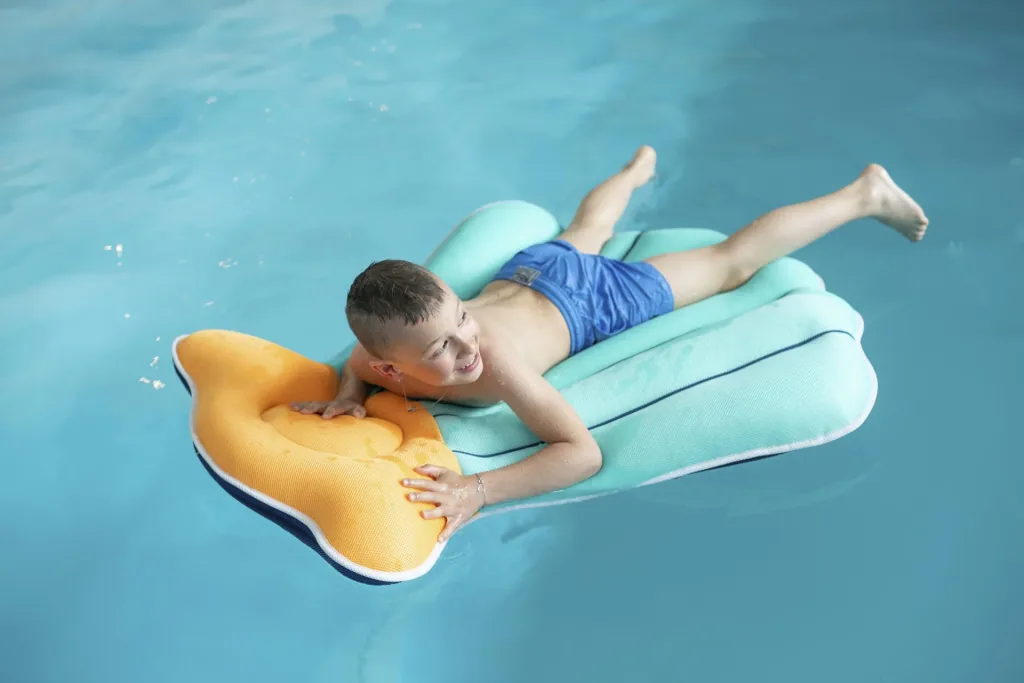 Pool Buddy Riesenmuschel türkis, orange