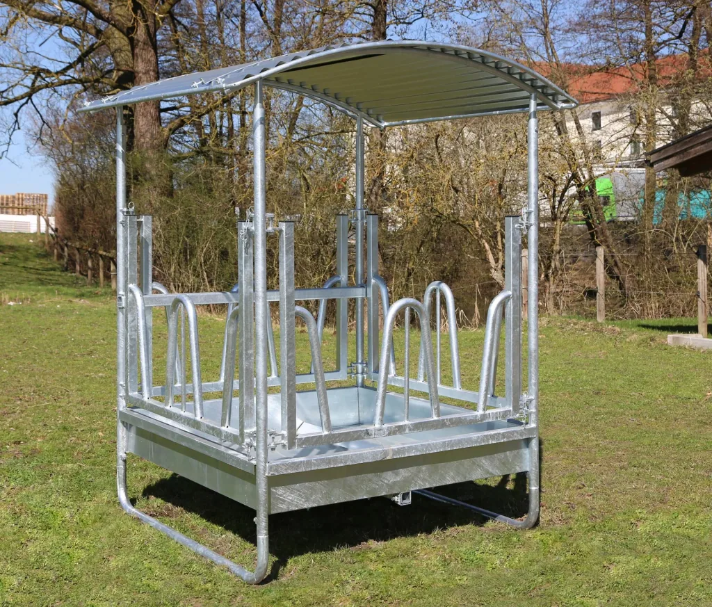 Viereckraufe, mit Palisadengitter - 8 Fressplätze