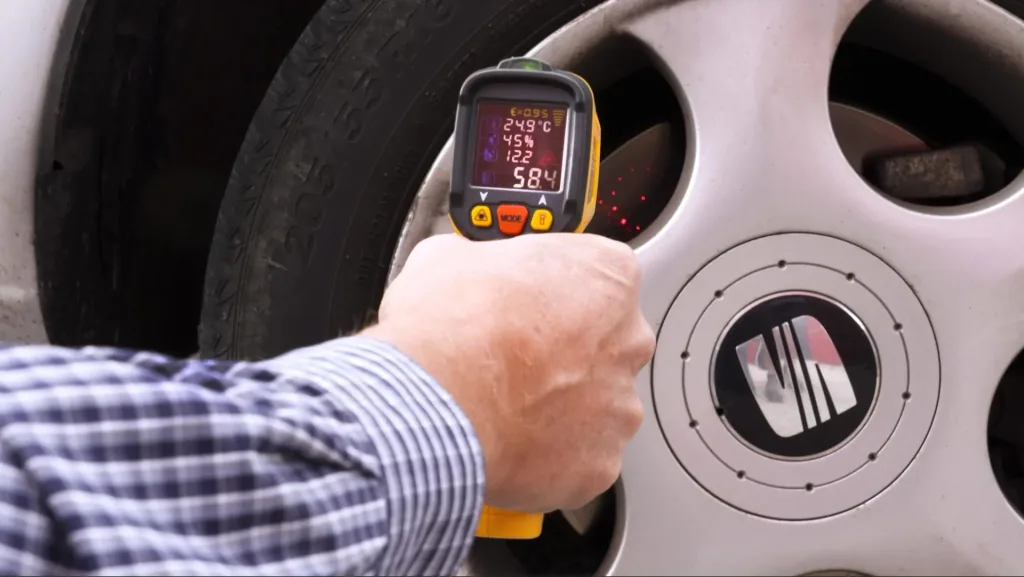 PAN IR-T800+ Profi-Infrarotthermometer 12:1, Infrarot-Temperaturmessung - 50°C - + 800°C mit Laser-Messkreis