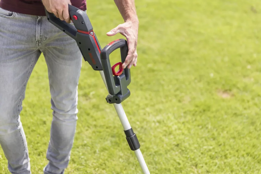 Akku-Rasentrimmer GT 1825 inklusive Akku und Ladegerät - BOSCH HOME AND GARDEN COMPATIBLE