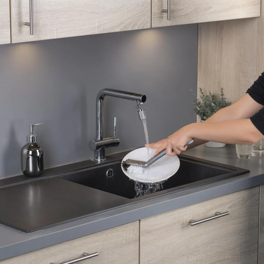 Strahlregler für Wasserarmaturen, Edelstahl mit Gelenk