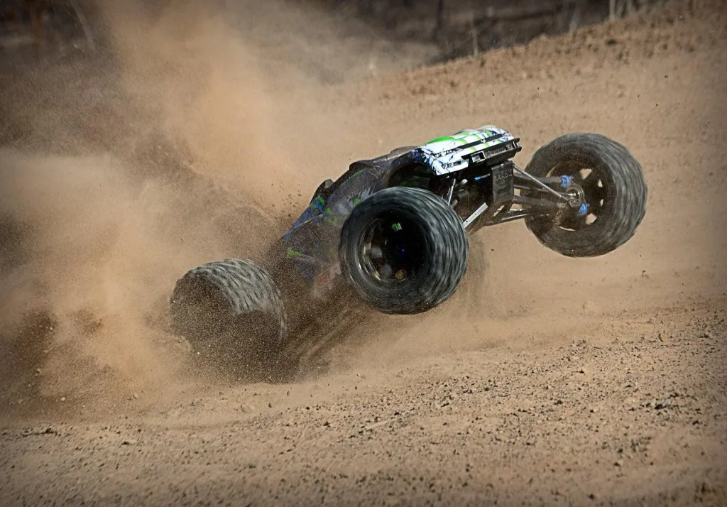 E-Revo BL 2.0 4x4 VXL grün RTR ohne Akku/Lader 1/8 4WD Racing Truck Brushless