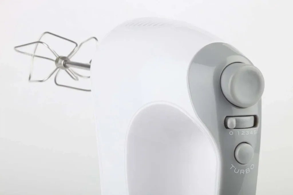 Handmixer mit XXL Rührstäben