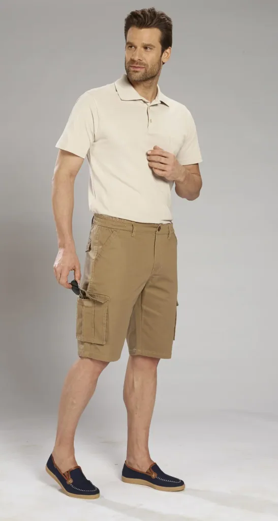 Cargoshorts mit Dehnbund, Farbe sand, Gr.54