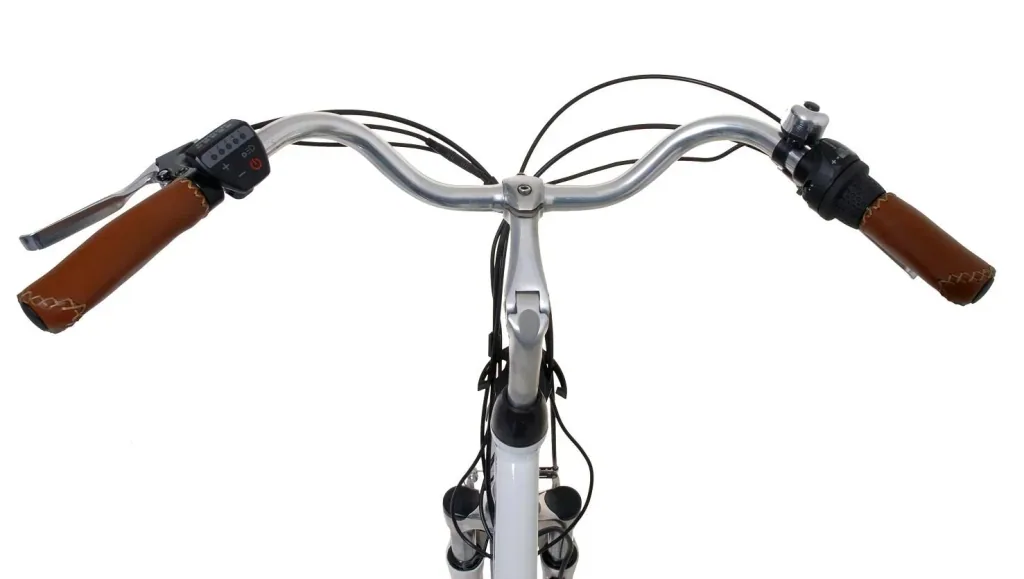 Damen E-Bike, 28 Zoll, Rahmenhöhe 50 cm, 3-Gang Nabenschaltung, weiß, City Bike "ComfortLine"
