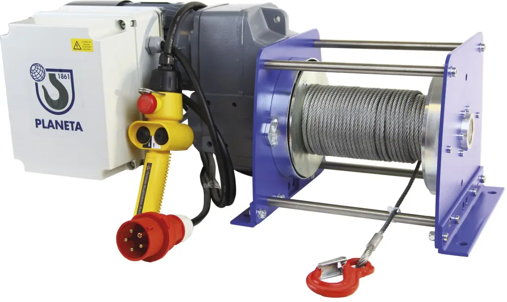 Elektro-Seilwinde PFW-C 250 einsatzfertig, max. 250 kg (1. Lage), 400V, 50 m Seil, IP55, Hubwinde für Materialtransport