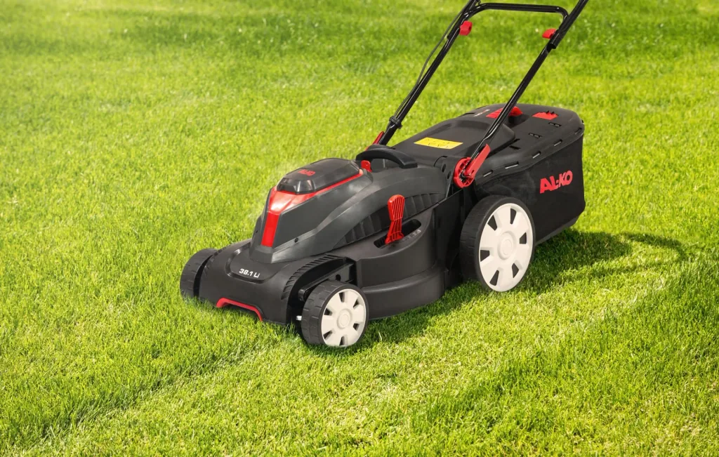 18 V BOSCH HOME AND GARDEN COMPATIBLE Akku-Rasenmäher 38.1 Li