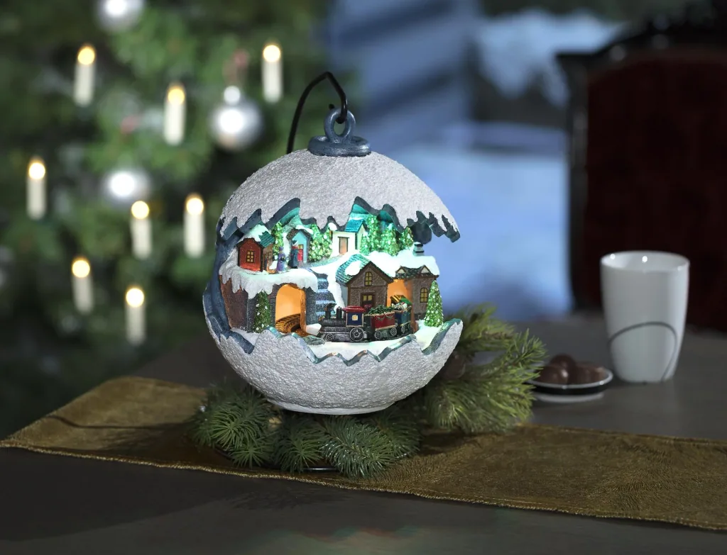 Weihnachtskugel mit fahrendem Zug, LED Licht und Musik