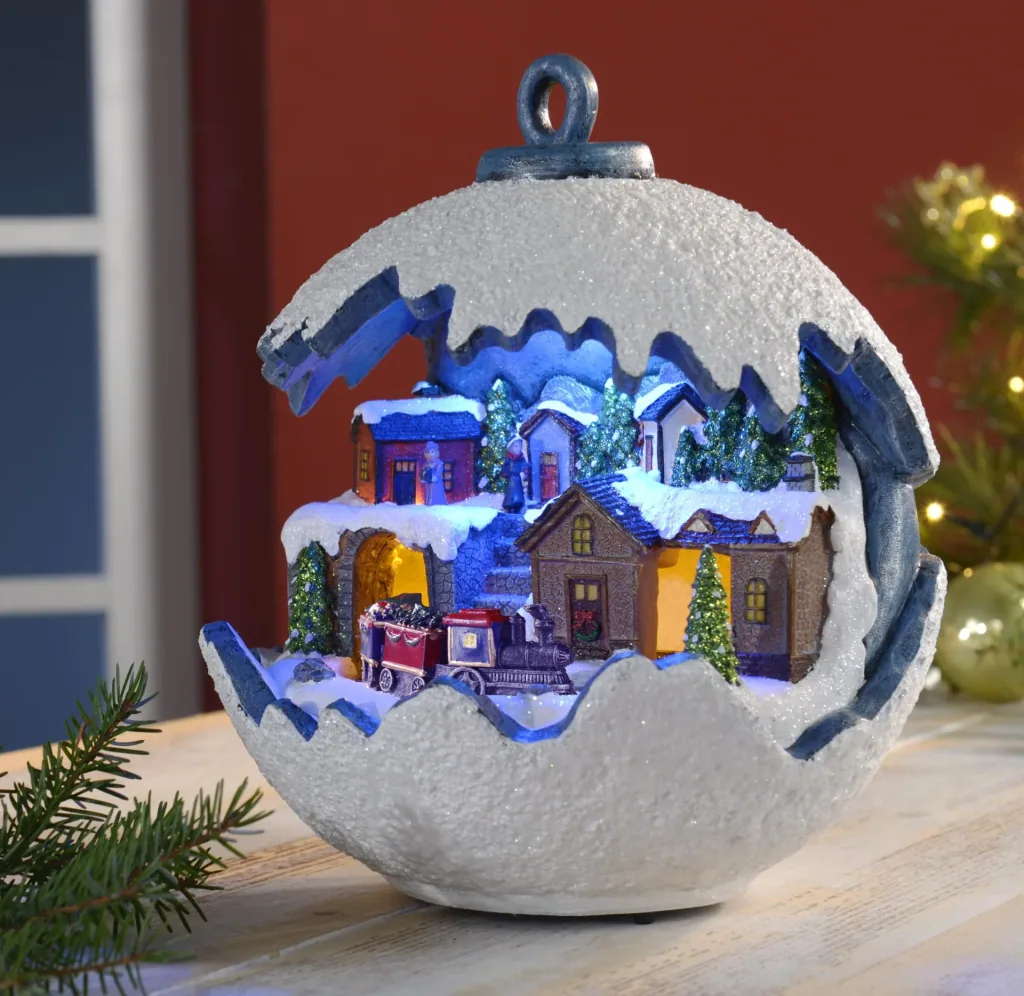 Weihnachtskugel mit fahrendem Zug, LED Licht und Musik
