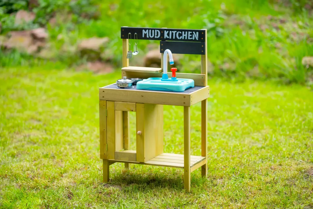 TP Toys Holz Kinderspielküche mit Waschbecken