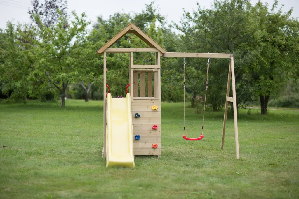 Wendi Toys Spielturm Pelikan