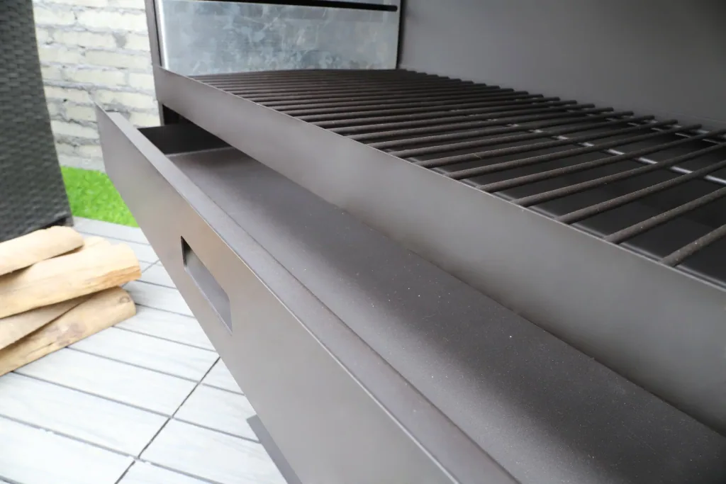 Westmann Grill und Kaminofen schwarz