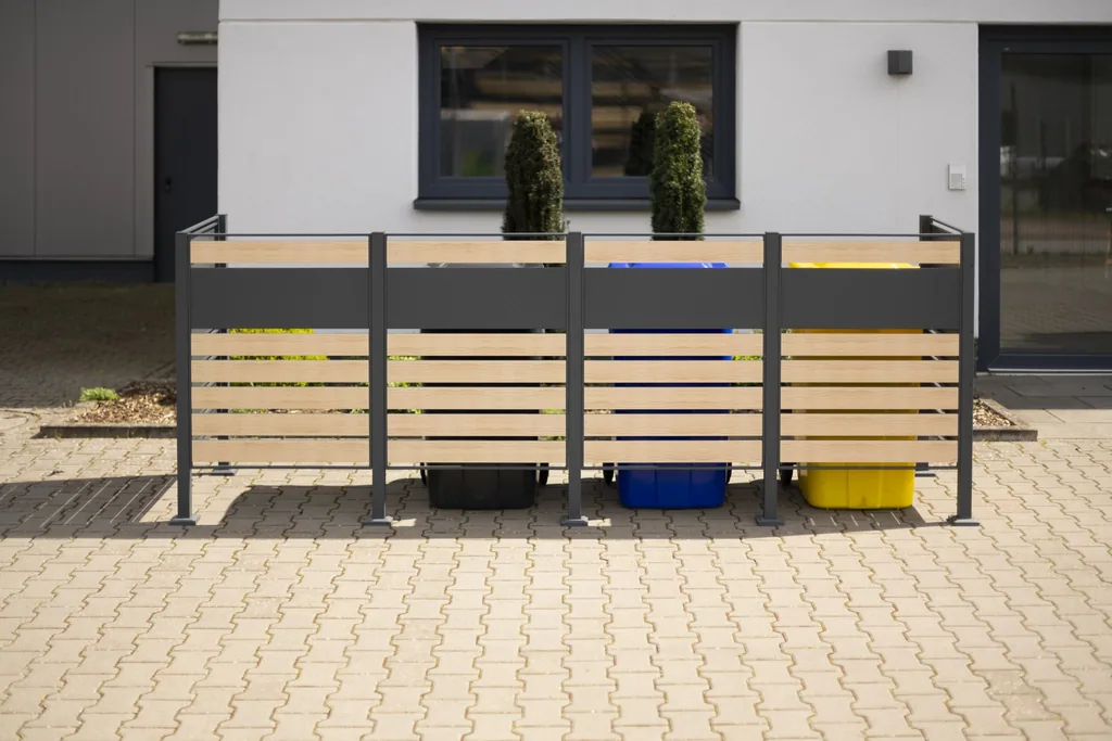 Westmann Mülltonnenverkleidung Planum 4er 120 cm holzoptik (4× 240 L)