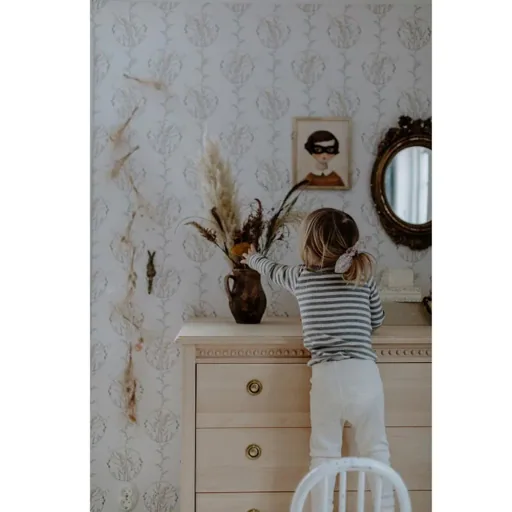 Gustavienne Kommode natur