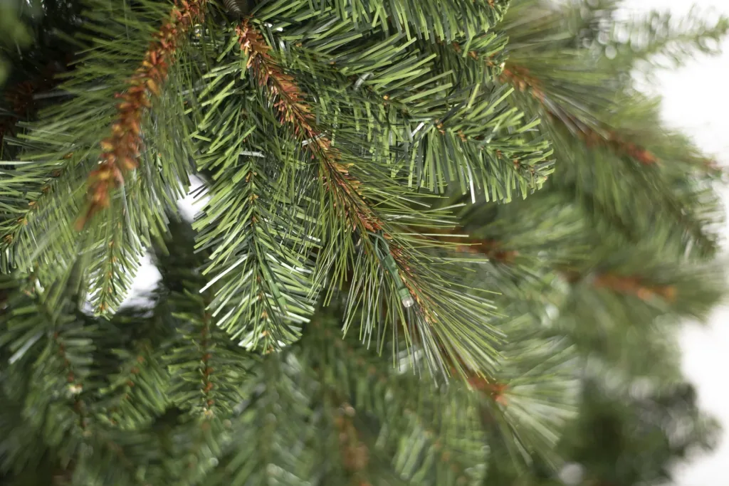 Evergreen Künstlicher Weihnachtsbaum Mesa Fichte inklusive Lichterkette 180 cm Grün