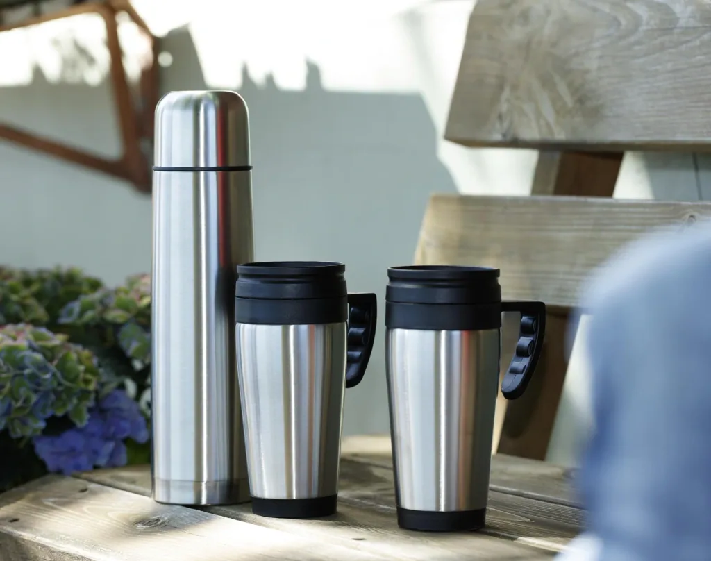Travelling-Set 3-teilig, 1 Liter Isolierflasche + 2 x 400 ml Isolierbecher, Edelstahl matt, doppelwandig