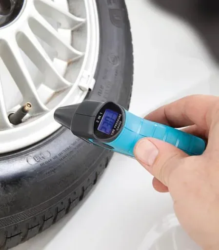 Reifen Luftdruckprüfer mit Reifenprofilmesser 2 in 1