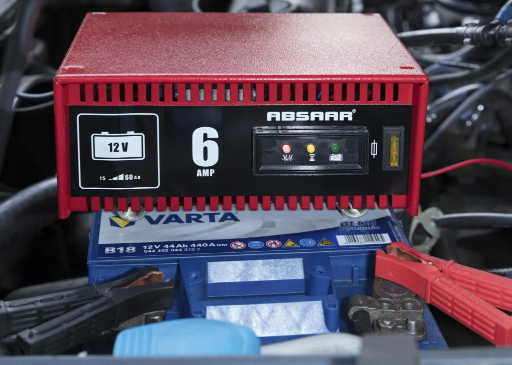 Werkstatt - Ladegerät - 6 Ampere