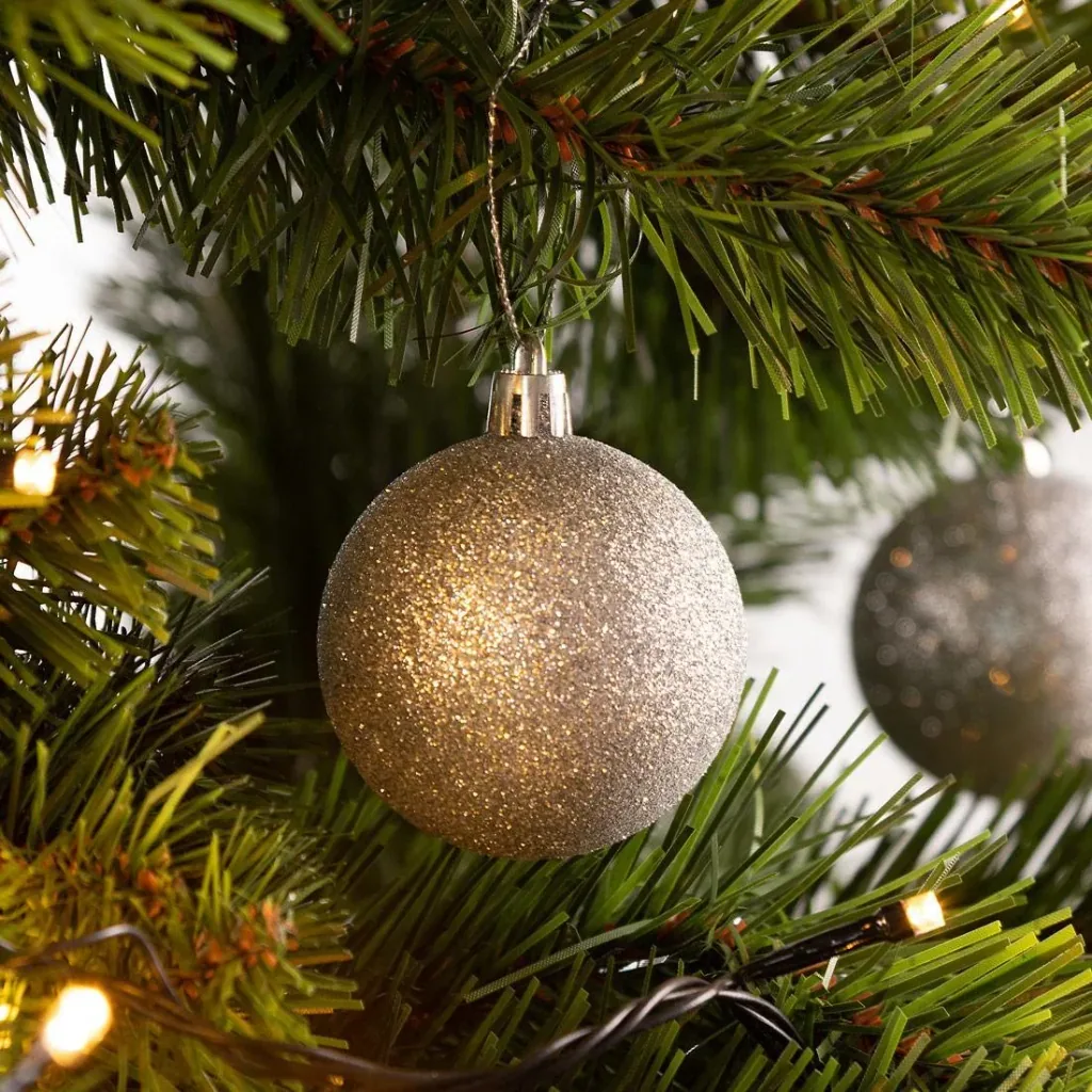 Weihnachtskugeln 24 Stück Silber - Durchmesser 6cm