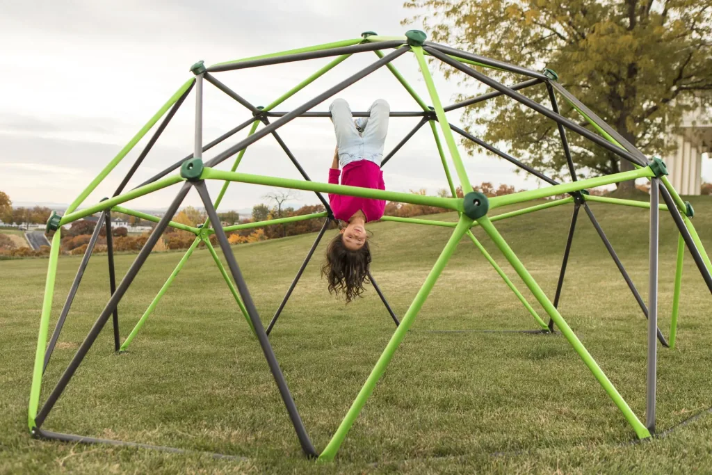 Lifetime Klettergerüst Geodome 335×335×168 cm Grün – freistehend, ohne Fundament