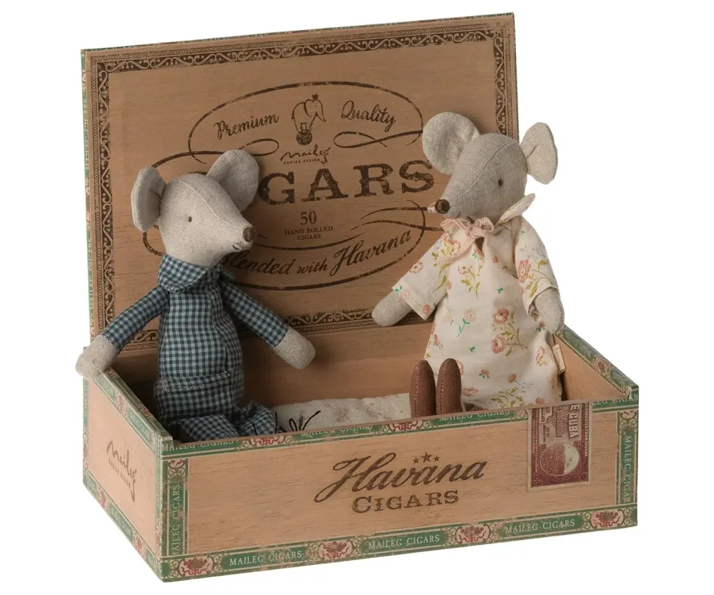 Maileg Plüschtier, Kuscheltier, Stofftier - Oma und Opa Mäuse in Box