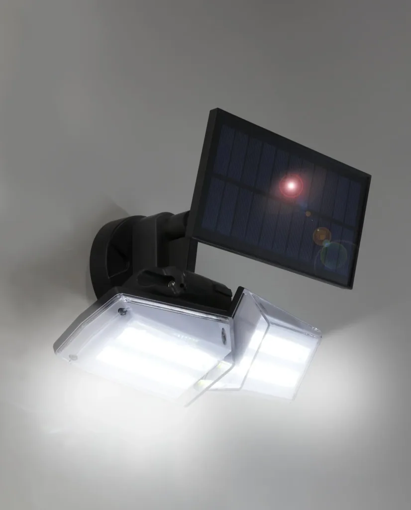 Solar LED Fluter mit Mikrowellen Sensor
