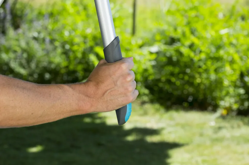 SmartCut Amboss-Ratschen-Astschere, maximale Schnittstärke 45 mm, Gesamtlänge 593 mm