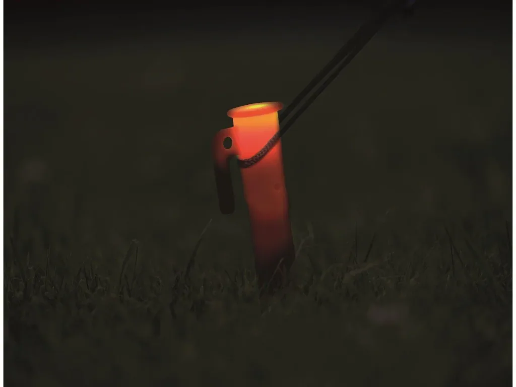 Zeltheringe, Kunststoff, 15 cm 4 Stück mit LEDs