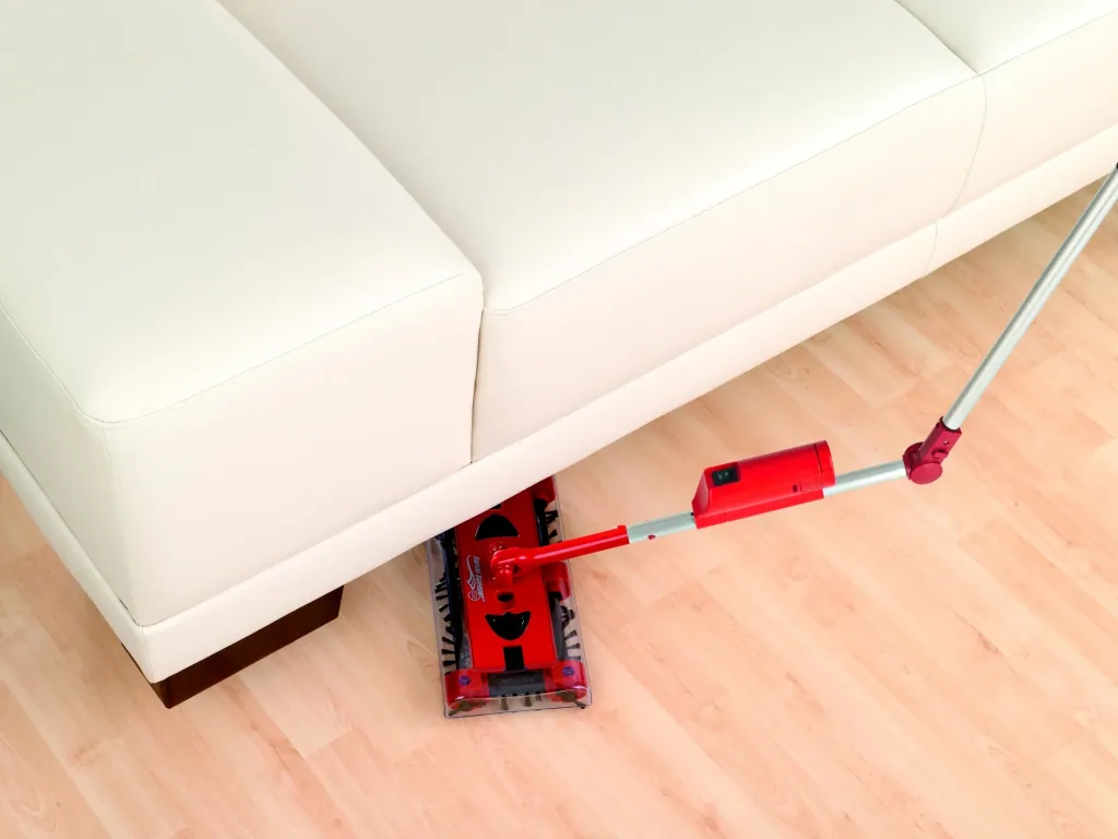 Akku-Besen Swivel Sweeper G2, 7,2V rot