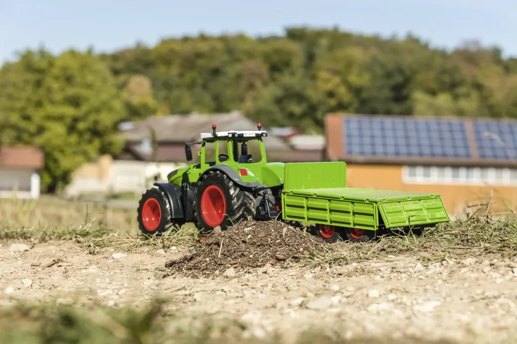 RC Traktor mit Anhänger 1:16 100% RTR