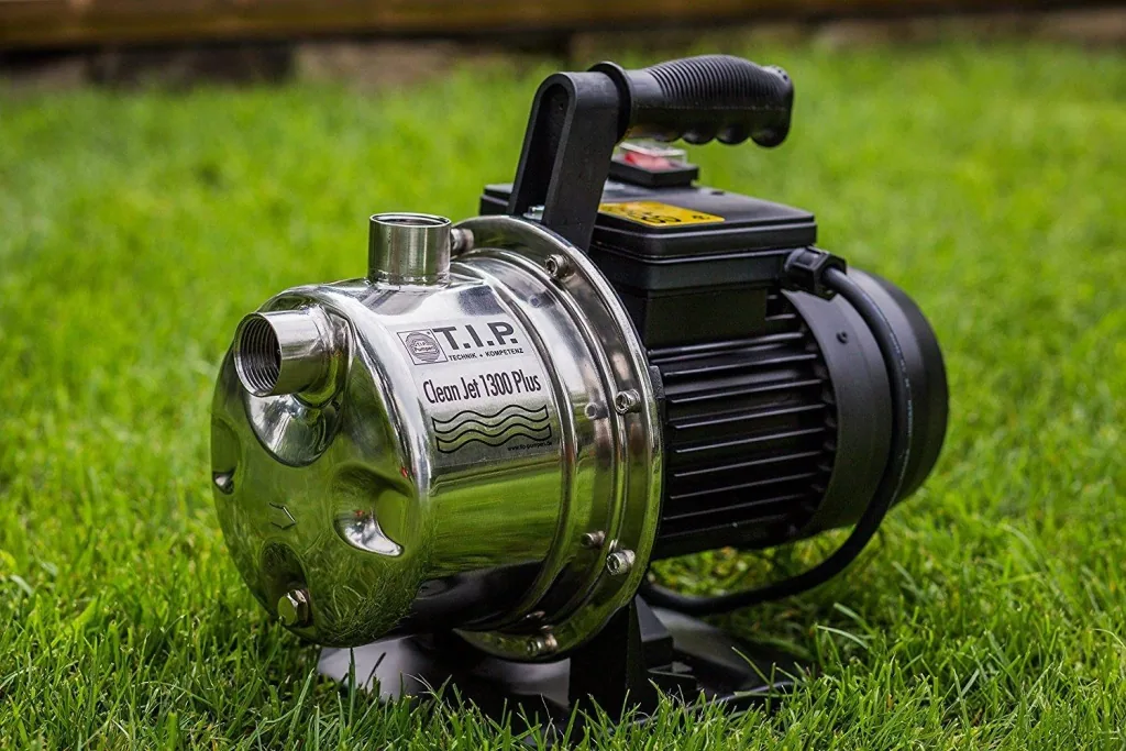 Gartenpumpe Edelstahl Clean Jet 1300 Plus mit 4 m Ansauggarnitur, bis 4.400 l/h Fördermenge