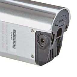 Integrierter Rahmenakku, Li-Ionen 36 Volt / 13,6 Ah (490 Wh)